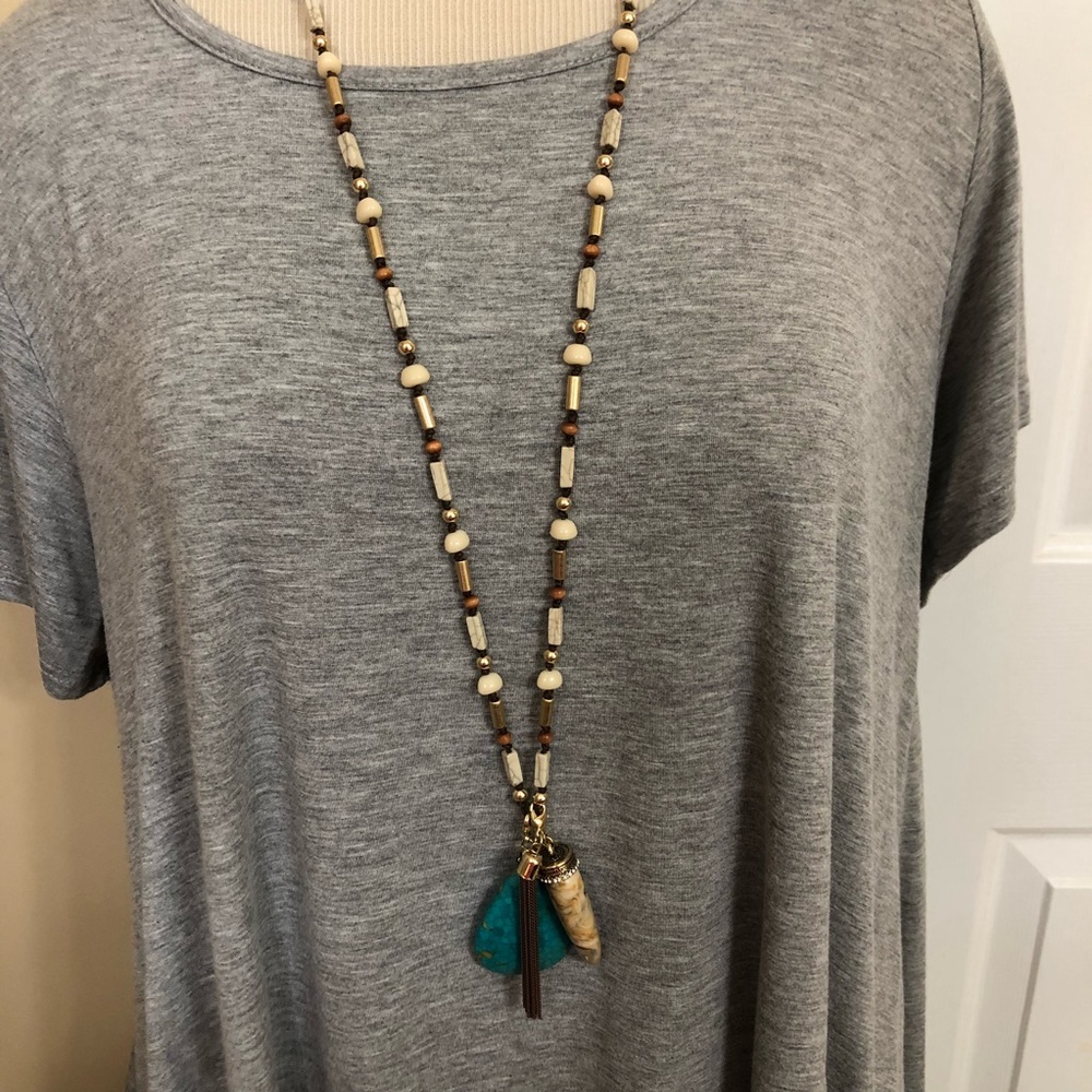 Premier designs necklace. Never worn!